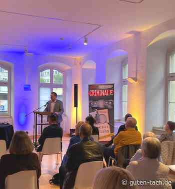 Erfolgreicher Auftakt zur CRIMINALE 2022: Premierenlesungen aus der Anthologie „Im Mordfall Iserlohn“ in der Städtischen Galerie - Der TACH!