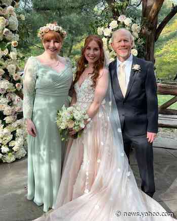 Ron Howard Officiates Daughter Paige's Wedding and Her Sister Bryce Dallas Howard Is Bridesmaid - Yahoo News