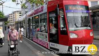 Tram-Unfall in Braunschweig: Fahrer verletzt