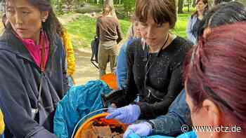 Ukrainer in Jena sagen Danke mit einer Aufräumaktion
