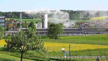 Stromausfall in Althengstett: Dicke Rauchschwaden ziehen  über den Ort