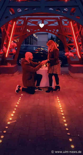 Heiratsantrag unterm Eiffelturm in Ulm