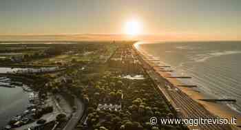 Jesolo, finisce in spiaggia con l'auto e non riesce più a uscire: multato - Oggi Treviso