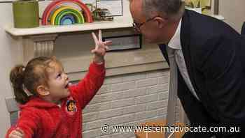 Albanese's last-minute marginal seat blitz - Western Advocate