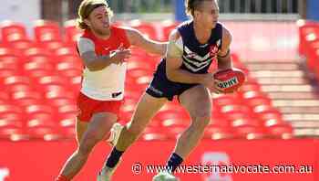 Fyfe to play through pain in AFL return - Western Advocate