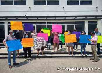 Empleados de la Ciudad Judicial se manifiestan en Misantla; exigen trato digno - Imagen de Veracruz