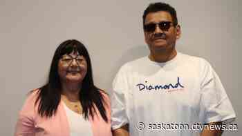 'I couldn't sleep': Sask. couple celebrates $100,000 lotto win