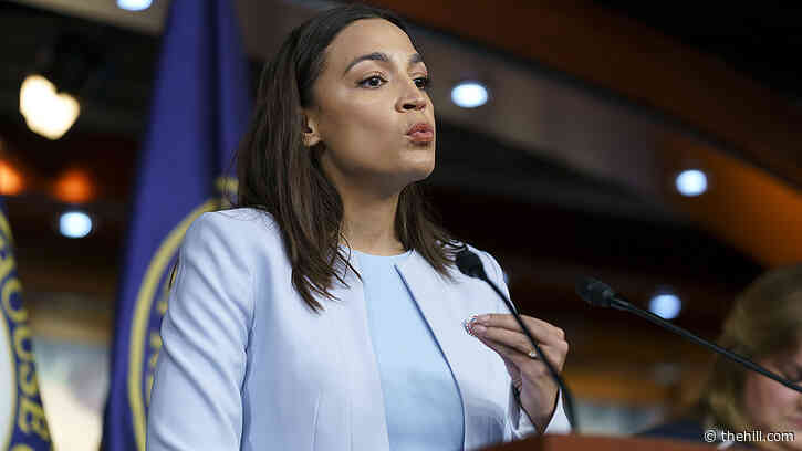 Ocasio-Cortez calls for Maloney to 'step aside' from DCCC responsibilities if he primaries another incumbent