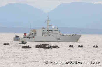 Army, navy storm Comox beach in joint training operation – Comox Valley Record - Comox Valley Record
