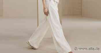 Mode-Trend 2022: Wir brauchen im Frühling 2022 nicht viel, aber definitiv eine Jeans in Creme! - ELLE