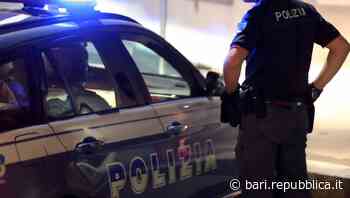 Trani, intascava i soldi per gli straordinari dei colleghi: poliziotto interdetto dal servizio - La Repubblica