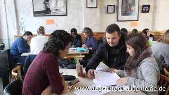 Augsburg: Tür an Tür: Seit 30 Jahren leisten sie Migrationsarbeit in Augsburg | Augsburger Allgemeine - Augsburger Allgemeine