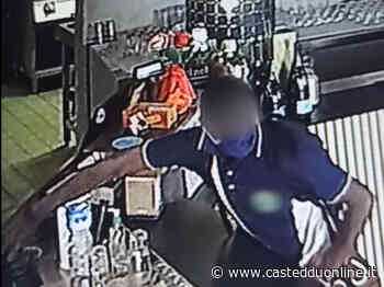 Selargius, ladro solitario ruba una borsetta dal bar Godiva: "Dentro c'erano 750 euro e anche il bancomat" - Casteddu Online