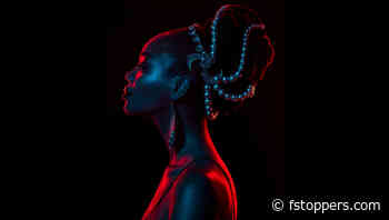 How to Use a Softbox to Create Beautiful Rim Light Portraits