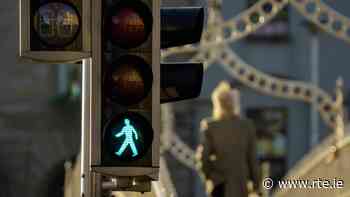 Walkers rise in Dublin as fewer choose to take the bike - RTE.ie