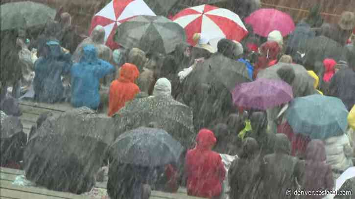 Colorado High School Seniors Get A Special Present From Mother Nature