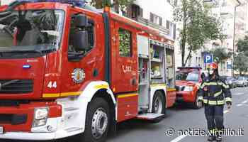 Incendi a Roma e Bologna, cosa sta succedendo: fiamme in città e al Palazzo Re Enzo, le possibili cause - Virgilio Notizie