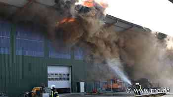 Reken: Brand von Lagerhalle verursacht hohen Schaden - RND