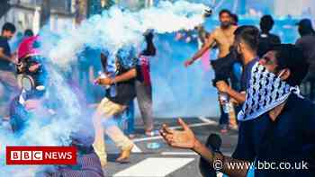 Sri Lanka defaults on debt for first time in its history