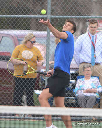 Prowlers fall to Lumberjacks under the lights - Thief River Falls Northern Watch