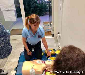 Primo soccorso e defibrillatori, "Polizia municipale opera esclusivamente per la sicurezza delle persone" - Versiliatoday.it