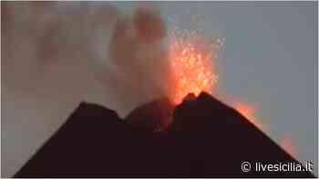 L’Etna dà spettacolo: nuova bocca effusiva a Sud-Est - Livesicilia.it