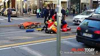 Motociclista finisce sotto un tram fermo dopo incidente - MilanoToday.it