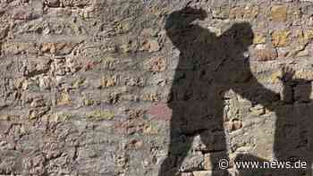 Blaulichtreport für Koblenz, 20.05.2022: Rollstuhlfahrer randaliert auf Parkplatz - news.de