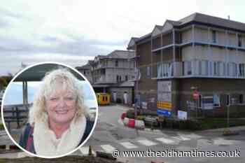 ‘Sea of smoke’ leaves patient ‘unable to breathe’ at Royal Oldham A&E entrance - The Oldham Times