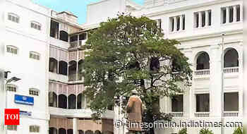 Calcutta University to go offline for UG, PG exams