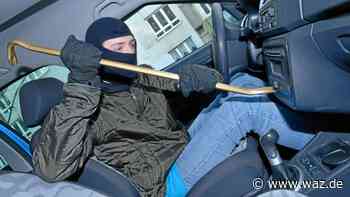 Essen: Männer stehlen Mazda, bauen Unfall, rennen weg - WAZ News