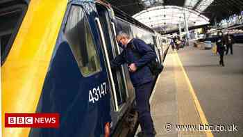 Rail union RMT to ballot over 'derisory' pay offer