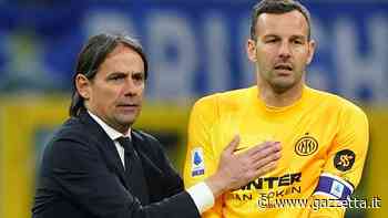Inter, avanti con Handanovic: un altro anno a ingaggio ridotto, sarà staffetta con Onana