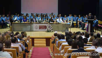 Zamora honra a sus nuevos profesores de Primaria - Zamora 24 Horas