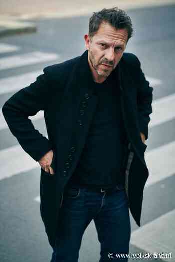 Wat Tom Barman fijn vindt aan fotografie? 'Ik hoef niet zo veel te spreken' - Volkskrant