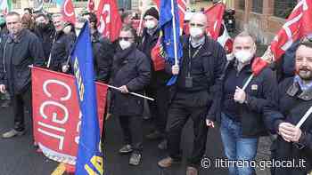 Taglio al budget dei bus, corse e servizi a rischio a Pisa e provincia - Il Tirreno