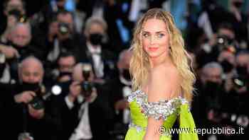 I venti di Pisa sull'aeroporto di Firenze. Ferragni, Toscani e la foto moderna - la Repubblica