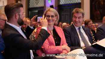 Söder in Augsburg: "Krisen gut zu überstehen, ist das Ziel"