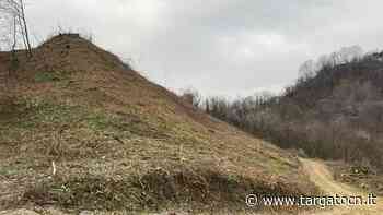 Collina Valmaggiore a Vezza d'Alba: polemiche per lo sbancamento di 4 metri - TargatoCn.it