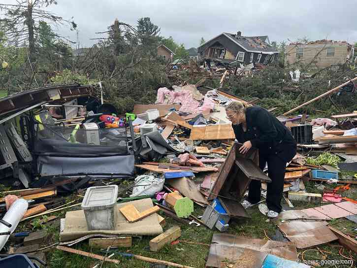 Rare northern Michigan tornado kills 1, injures more than 40 - The Associated Press