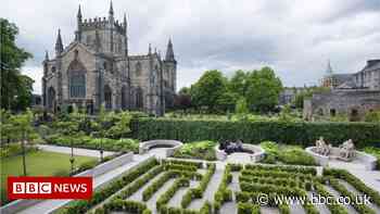 Dunfermline to become Scotland's eighth city