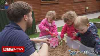 Childcare costs: Nurseries resist staff looking after more children - BBC