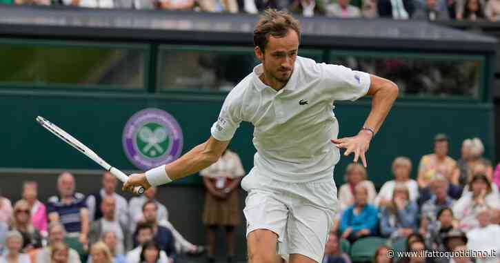 L’effetto della punizione dell’Atp a Wimbledon per l’esclusione dei russi? Medvedev (russo) può diventare il n. 1 al mondo. Ecco perché