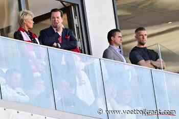 Antwerp wordt overspoeld: &quot;In het oranje spelen en Heineken drinken&quot;