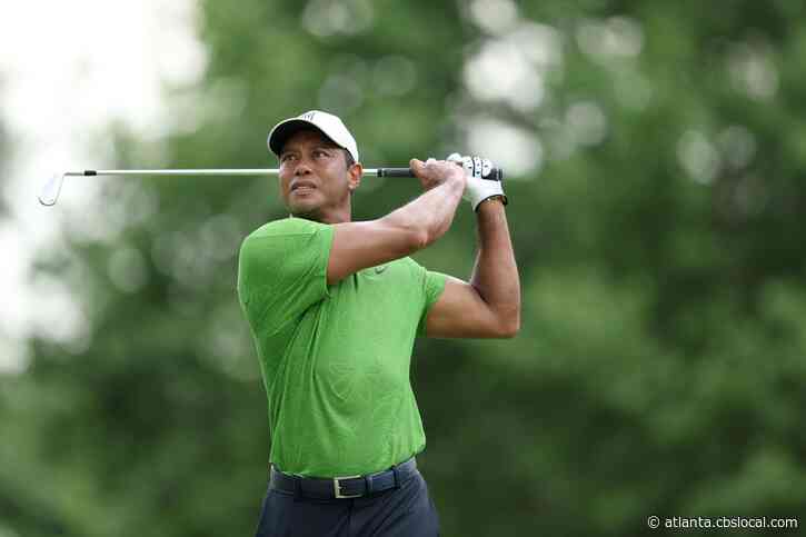 Tiger Woods Comes Back In Second Round To Make Cut At PGA Championship