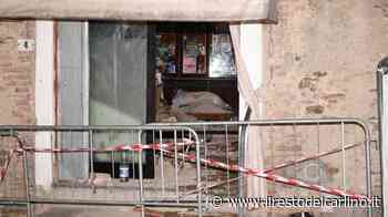 Crollo palazzina a Modena, si è sgretolato il primo piano - il Resto del Carlino