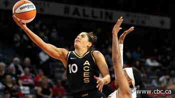 Plum, Young lead Aces to dominant win over Mercury