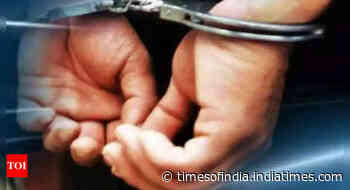 Kolkata police bust stolen cellphone racket, 2 held
