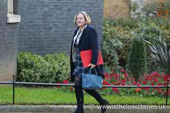 Cabinet minister meets with top Democrat amid Northern Ireland tensions - St Helens Star