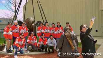 Chief Thunderstick National Hockey Championship in Saskatoon gathers dozens of Indigenous teams from across Canada